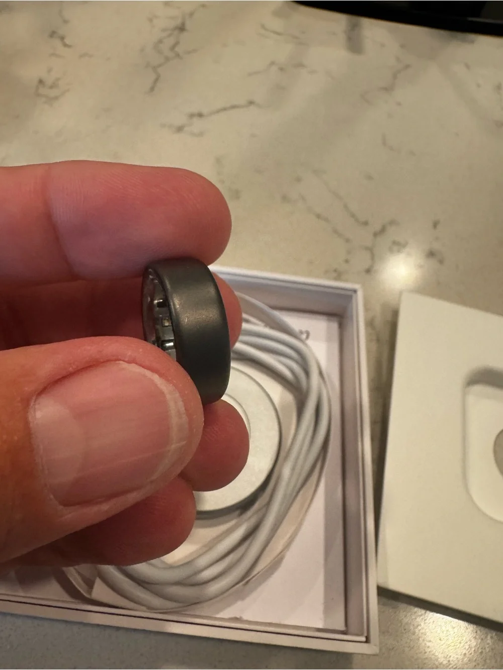 Oura Ring 4 Stealth